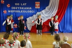 Akademia-na-Dzien-Niepodleglosci-8.-11-49