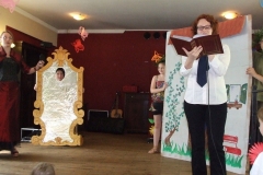 Bajka-pt.-Krolewna-Sniezka-w-wykonaniu-Rodzicow-dla-dzieci-15