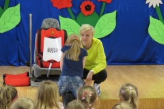 Bezpieczny-przedszkolak-na-drodze-09.03-7