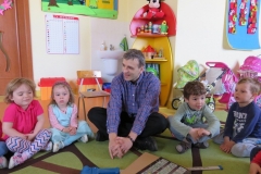 Boze-Duszki-poznaja-zawody-rodzicow-tata-Stasia-nauczyciel-15.05-10