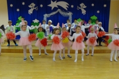 Dla-Babci-i-Dziadka-grupa-Aniolki-1