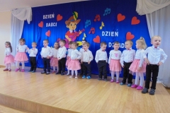 Dzien-Babci-i-Dziadka-w-grupie-Boze-Duszki-09.02-11