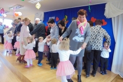 Dzien-Babci-i-Dziadka-w-grupie-Boze-Duszki-09.02-12