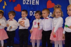 Dzien-Babci-i-Dziadka-w-grupie-Boze-Duszki-09.02-4