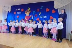 Dzien-Babci-i-Dziadka-w-grupie-Boze-Duszki-09.02-7