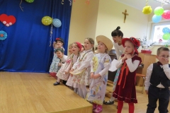 Dzien-Babci-i-Dziadka-w-grupie-Boze-Duszki-i-Sloneczka-25.01-24