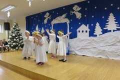 Dzien-Babci-i-Dzidka-w-grupie-Promyczki-i-Aniolki-15