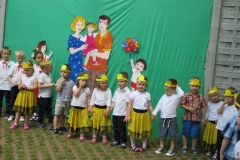 Dzien-Mamy-i-Taty-w-grupie-Promyczkow-i-Bozych-Duszkow-24.05-10