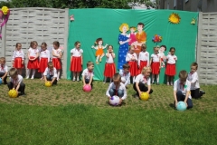 Dzien-Mamy-i-Taty-w-grupie-Promyczkow-i-Bozych-Duszkow-24.05-12