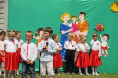 Dzien-Mamy-i-Taty-w-grupie-Promyczkow-i-Bozych-Duszkow-24.05-2