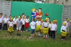 Dzien-Mamy-i-Taty-w-grupie-Promyczkow-i-Bozych-Duszkow-24.05-24