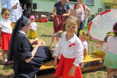Dzien-Mamy-i-Taty-w-grupie-Promyczkow-i-Bozych-Duszkow-24.05-3