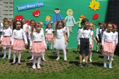 Dzien-Mamy-i-Taty-w-grupie-Sloneczek-i-Bozych-Duszkow-7