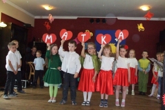Dzien-Mamy-i-Taty-w-grupie-Starszkow-27.05-15