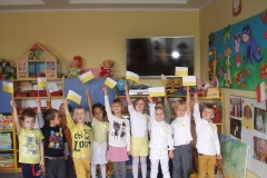 Dzien-Papieski-w-grupie-Promyczki-i-Aniolki-16.10-4