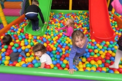 Dzien-Przedszkolaka-wycieczka-do-Fabryki-Smiechu-Michalek-20.09-18