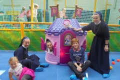 Dzien-Przedszkolaka-wycieczka-do-Fabryki-Smiechu-Michalek-20.09-21