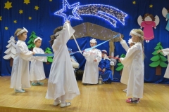 Jaselka-w-grupie-Sloneczek-i-Bozych-Duszkow-20.12-5