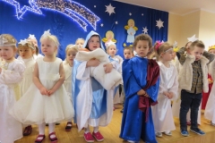 JASELKA-w-grupie-Sloneczek-i-Bozych-Duszkow-21.12-10