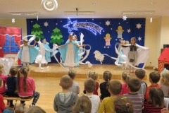 JASELKA-W-WYKONANIU-DZIECI-ZE-SZKOLY-NR-85-03.01-12