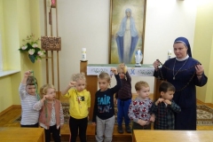 Milion-dzieci-modli-sie-na-rozancu-1