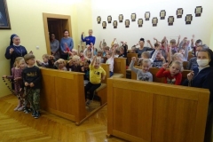 Milion-dzieci-modli-sie-na-rozancu-5