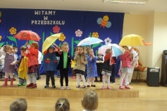 Pasowanie-na-przedszkolaka-w-grupie-3-latkow-17.-11-28