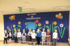 Pasowanie-na-Przedszkolaka-w-grupie-4-latkow-6.11-10