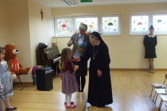 Pasowanie-na-Przedszkolaka-w-grupie-4-latkow-6.11-23