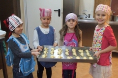 Pieczemy-rogaliki-w-grupie-starszakow-7.11-6