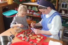 Pieczenie-piernikow-w-grupie-starszakow-04.12-1