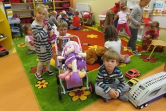 Pierwsze-zabawy-w-przedszkolu-13