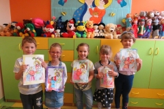 Pierwsze-zabawy-w-przedszkolu-3