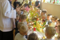 Poswiecenie-koszyczkow-Wielkanocnych-16