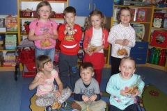 PROMYCZKI-PIEKA-SMACZNE-ROGALIKI-10.11-2