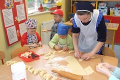 PROMYCZKI-PIEKA-SMACZNE-ROGALIKI-10.11-3