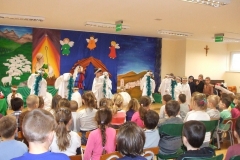 Przedstawiamy-Jaselka-dla-dzieci-ze-Szkoly-podstawowej-nr-85-22.01-14