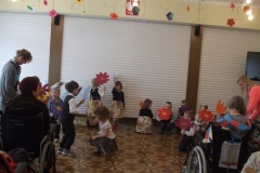 Przedstawienie-w-Domu-Opieki-Spolecznej-15.04-15