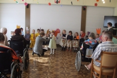 Przedstawienie-w-Domu-Opieki-Spolecznej-15.04-3
