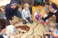 Spotkanie-integracyjne-w-grupie-Aniolki-i-Sloneczka-21.10-5