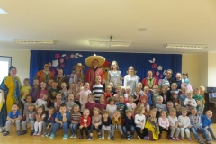 Spotkanie-z-grupa-Misyjna-i-klerykiem-Michalem-absolwentem-przedszkola-11.12-4