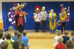 Spotkanie-z-grupa-Misyjna-i-klerykiem-Michalem-absolwentem-przedszkola-11.12-9