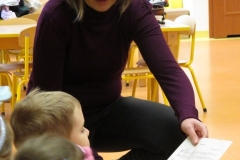 Spotkanie-z-mama-i-ciocia-Moniki-poznajemy-skrzypce-i-wiolonczele-16.03-8