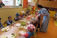 Szaszlyki-owocowe-u-Bozych-Duszkow-21