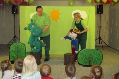 Teatrzyk-pt.-O-Ksieciu-Bolku-i-smoku-wiatrusiu-7.06-2