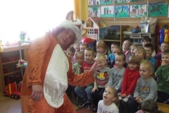 Teatrzyk-pt.-„Zajecza-chatka-01.10-1