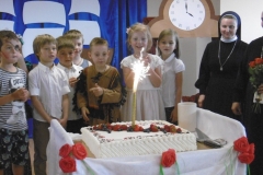 UROCZYSTE-POZEGNANIE-PRZEDSZKOLAKOW-BAJKA-pt.-PIOTRUS-PAN-W-WYKONANIU-PROMYCZKOW-20.06-31