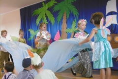UROCZYSTE-POZEGNANIE-PRZEDSZKOLAKOW-BAJKA-pt.-PIOTRUS-PAN-W-WYKONANIU-PROMYCZKOW-20.06-32
