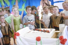 UROCZYSTE-POZEGNANIE-PRZEDSZKOLAKOW-BAJKA-pt.-PIOTRUS-PAN-W-WYKONANIU-PROMYCZKOW-20.06-35