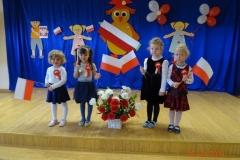 Uroczystosc-Swieta-Niepodleglosci-Polski-u-Aniolkow-i-Motylkow-5
